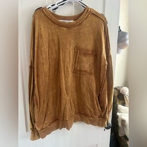 Zenana Outfitters womans Tan Crewneck Sweater